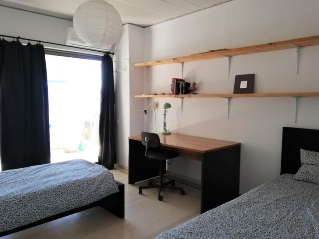 5Th Floor Apartment With Balcony เอเธนส์ ภายนอก รูปภาพ