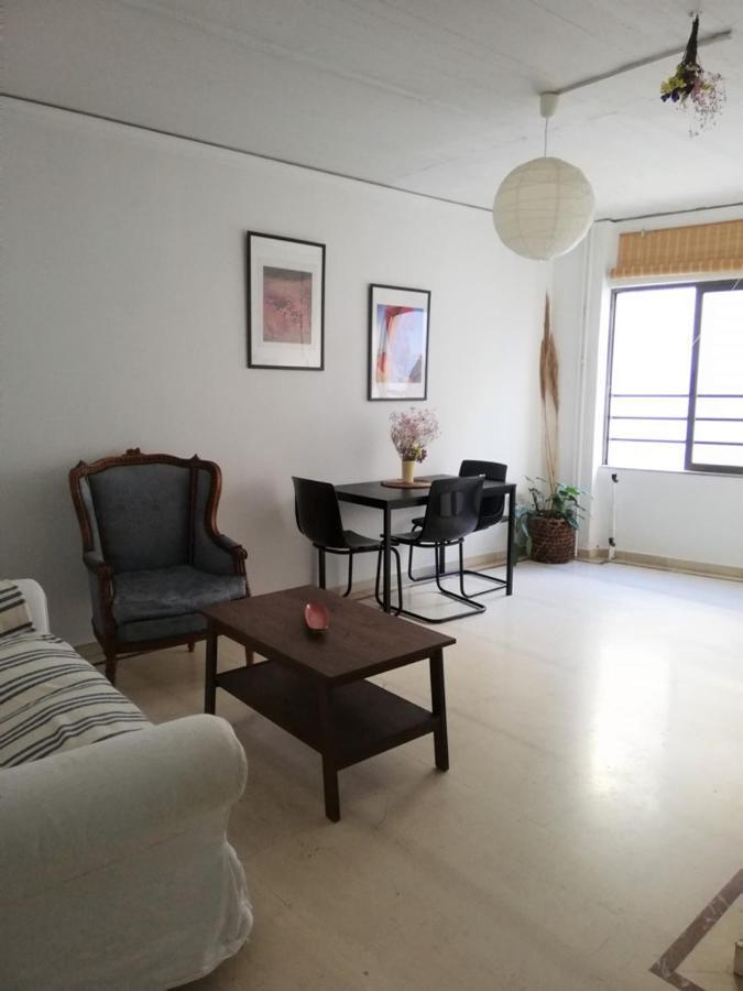 5Th Floor Apartment With Balcony เอเธนส์ ภายนอก รูปภาพ