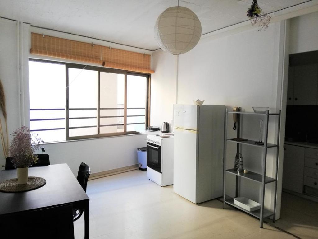 5Th Floor Apartment With Balcony เอเธนส์ ภายนอก รูปภาพ